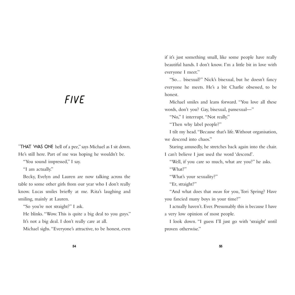 Solitaire: TikTok made me buy it! The teen bestseller from the YA Prize winning by Alice Oseman